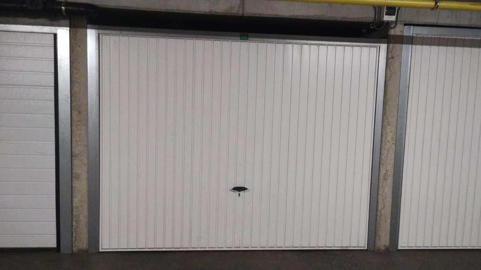 Appartement Met Zeezicht, Zwembad & Garage Oostende Dış mekan fotoğraf